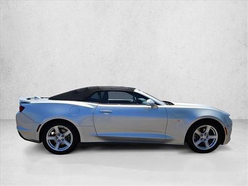 Silver Ice Metallic 2019 Chevrolet Camaro 1LT