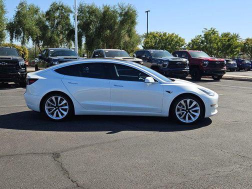 2018 Tesla Model 3 Mid Range