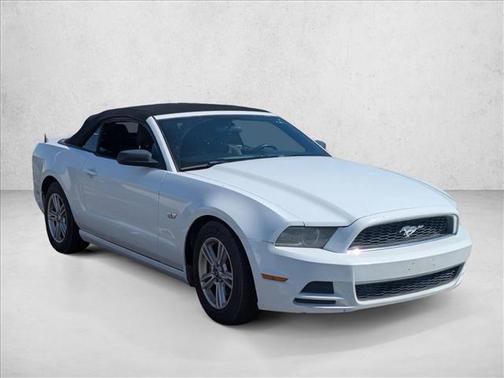2014 Ford Mustang V6