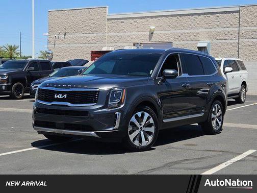 2022 Kia Telluride S