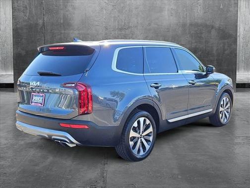 2022 Kia Telluride S