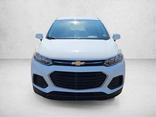 Summit White 2019 Chevrolet Trax LS