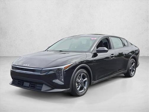 Aurora Black Pearl 2025 Kia K4 LXS