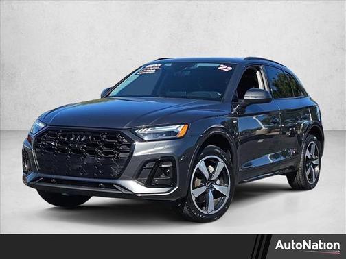 2022 Audi Q5 45 S line Prestige