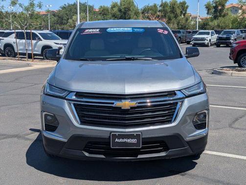 2023 Chevrolet Traverse LS