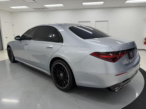 2023 Mercedes-Benz S-Class 4MATIC