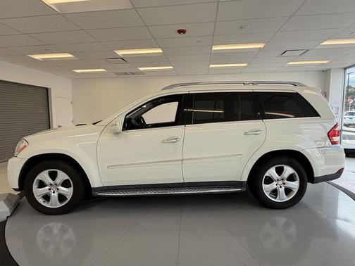 2010 Mercedes-Benz GL-Class 4MATIC