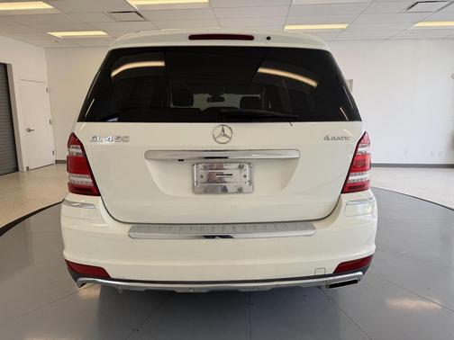 2010 Mercedes-Benz GL-Class 4MATIC