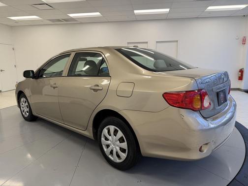 2009 Toyota Corolla LE