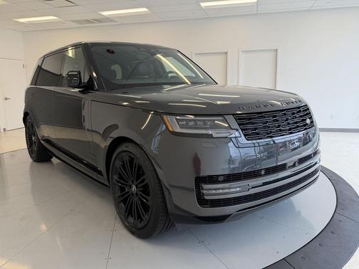 2025 Land Rover Range Rover P530 Autobiography