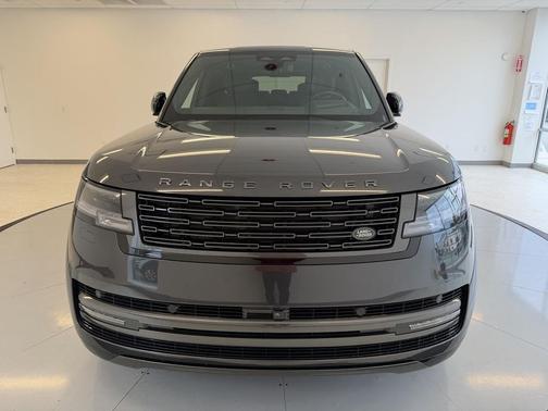 2025 Land Rover Range Rover P530 Autobiography