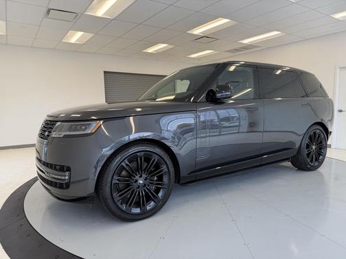 2025 Land Rover Range Rover P530 Autobiography