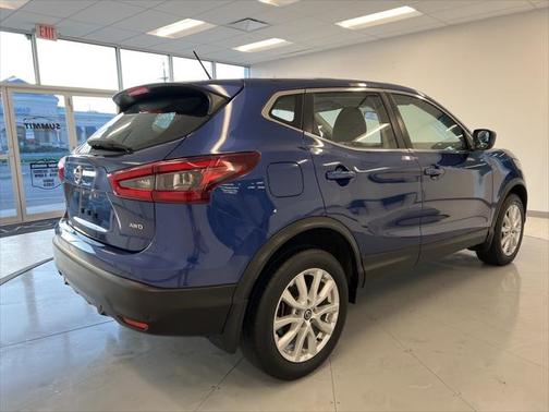 2022 Nissan Rogue Sport S