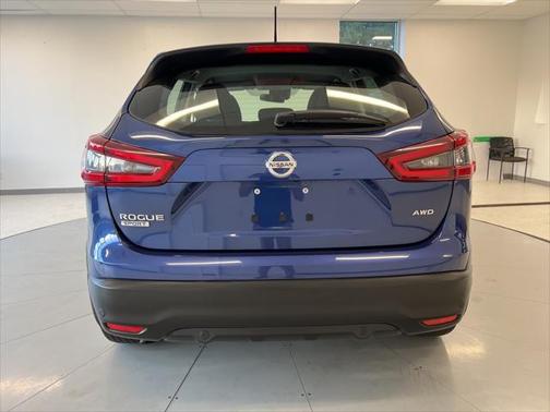 2022 Nissan Rogue Sport S