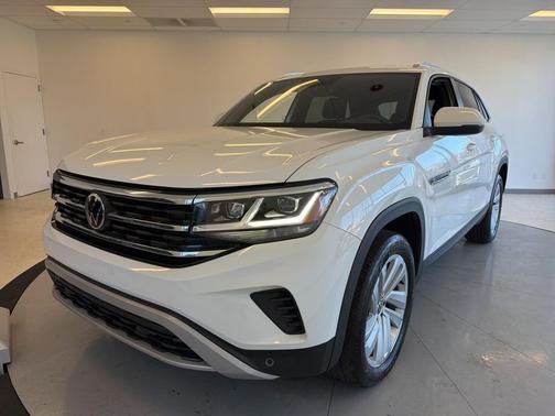 2023 Volkswagen Atlas Cross Sport 2.0T SE w/Technology