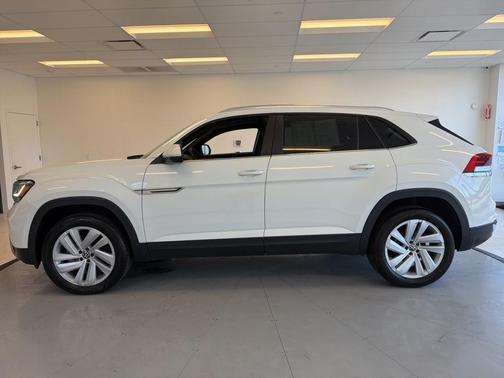 2023 Volkswagen Atlas Cross Sport 2.0T SE w/Technology
