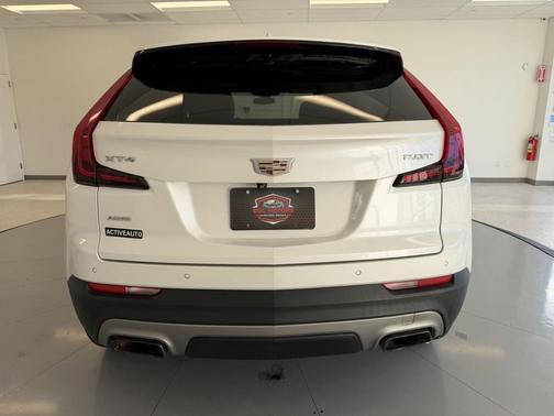 2019 Cadillac XT4 Premium Luxury