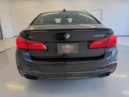 2018 BMW M550 i Xdrive