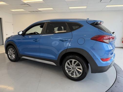 2017 Hyundai TUCSON SE Plus