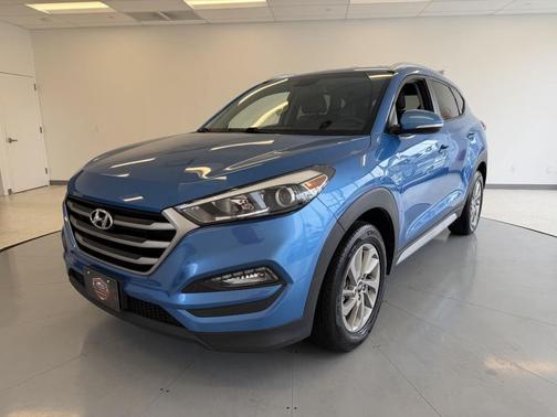 2017 Hyundai TUCSON SE Plus