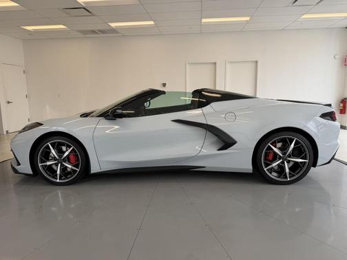 GRAY 2023 Chevrolet Corvette Stingray w/2LT