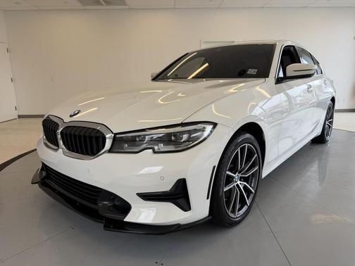 2019 BMW 330 xDrive