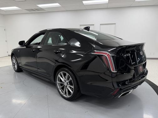 2023 Cadillac CT4 Sport