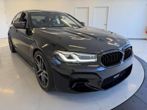 2022 BMW M5 Base