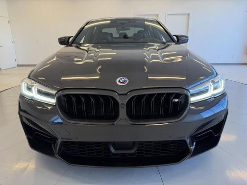2022 BMW M5 Base