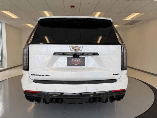2025 Cadillac Escalade ESV V-Series
