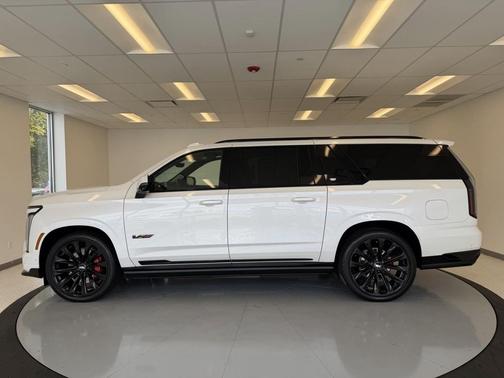 2025 Cadillac Escalade ESV V-Series