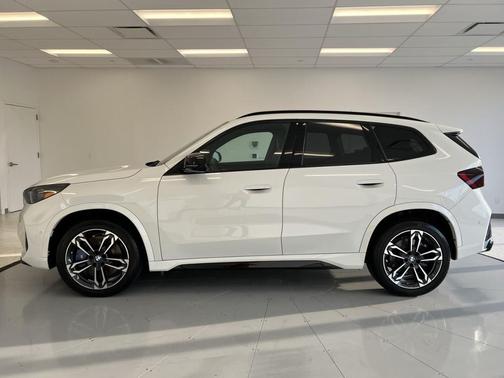 2024 BMW X1 M35i