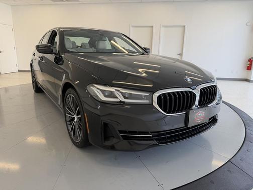 2023 BMW 540 i xDrive