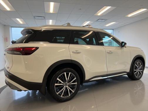 2025 INFINITI QX60 SENSORY