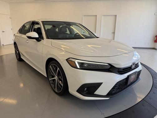 2022 Honda Civic Touring