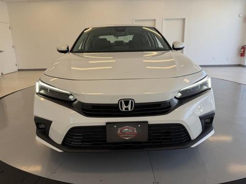 2022 Honda Civic Touring