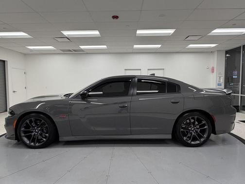 2023 Dodge Charger R/T Scat Pack