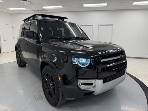 2025 Land Rover Defender 110 P400 S