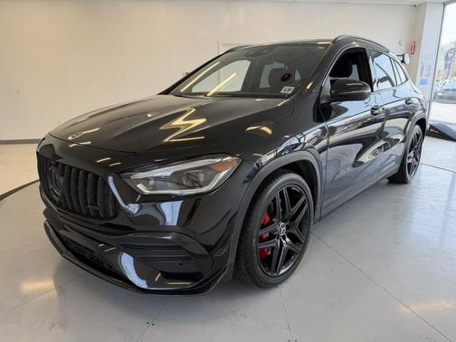BLACK 2022 Mercedes-Benz AMG GLA 35 4MATIC