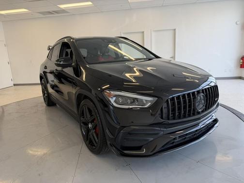BLACK 2022 Mercedes-Benz AMG GLA 35 4MATIC
