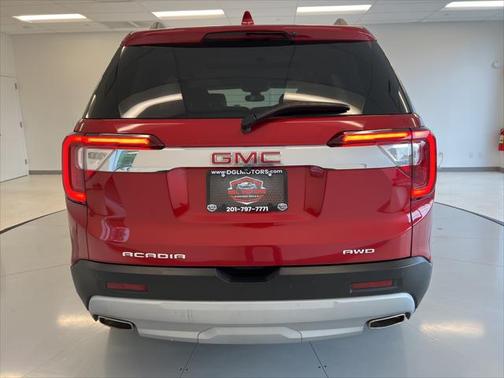 2022 GMC Acadia AWD SLT