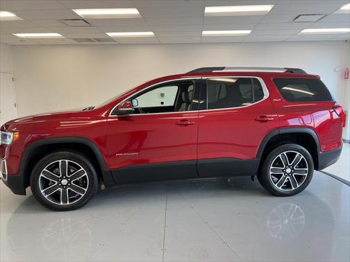 2022 GMC Acadia AWD SLT