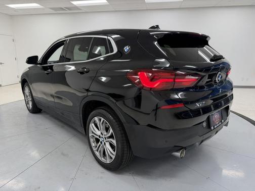 2022 BMW X2 xDrive28i