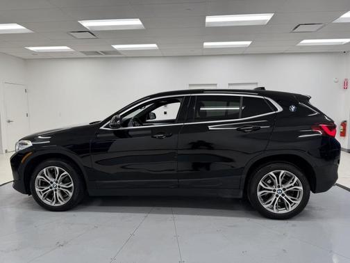 2022 BMW X2 xDrive28i