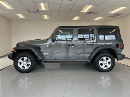 2021 Jeep Wrangler Unlimited Sport