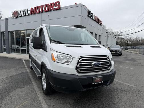 2017 Ford Transit-250 Base