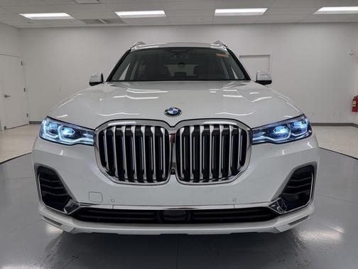 2020 BMW X7 xDrive40i