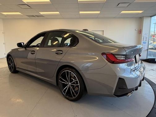 2023 BMW 330 xDrive