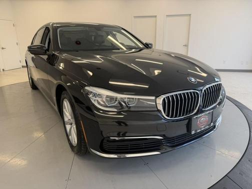 2018 BMW 740 xDrive