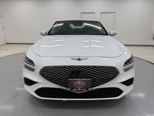 2022 Genesis G70 2.0T AWD